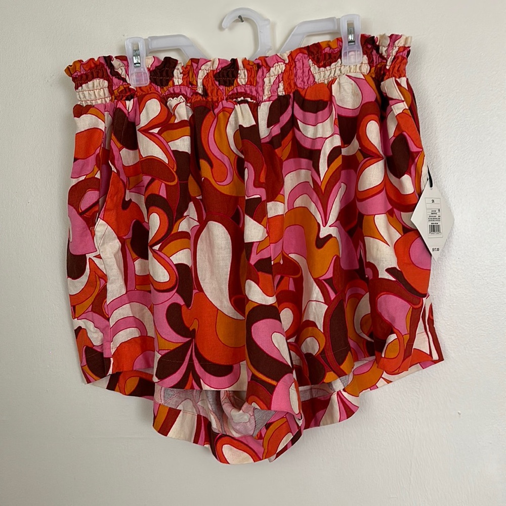 Ava & ViV pink multi color pocketed linen shorts